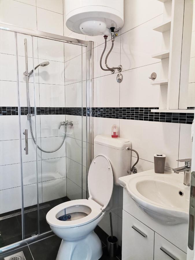 Apartmani Radic プリモシュテン エクステリア 写真