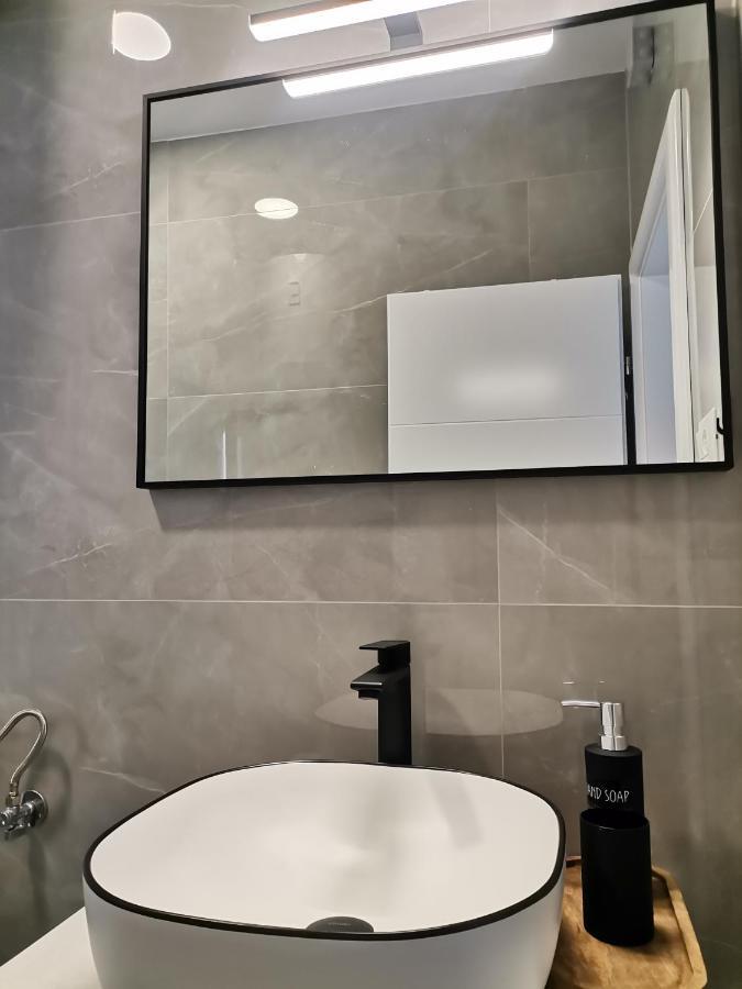 Apartmani Radic プリモシュテン エクステリア 写真